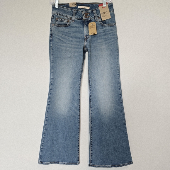 NWT Levi’s Superlow Flare Jeans Size 26 Light Wash - Y2K - Picture 1 of 9